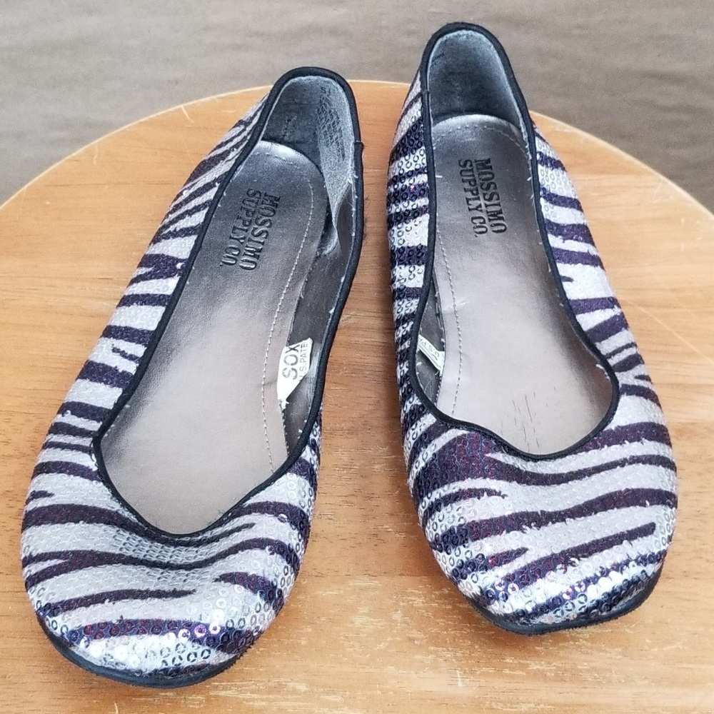 🦓Host Pick!🦓 Mossimo Ballet Flats SZ 5